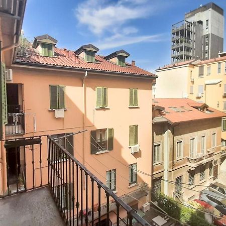Joivy Light Isola Studio Milan Exterior photo