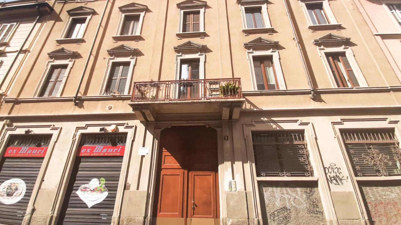Joivy Light Isola Studio Milan Exterior photo