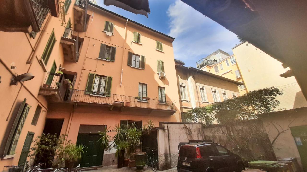 Joivy Light Isola Studio Milan Exterior photo